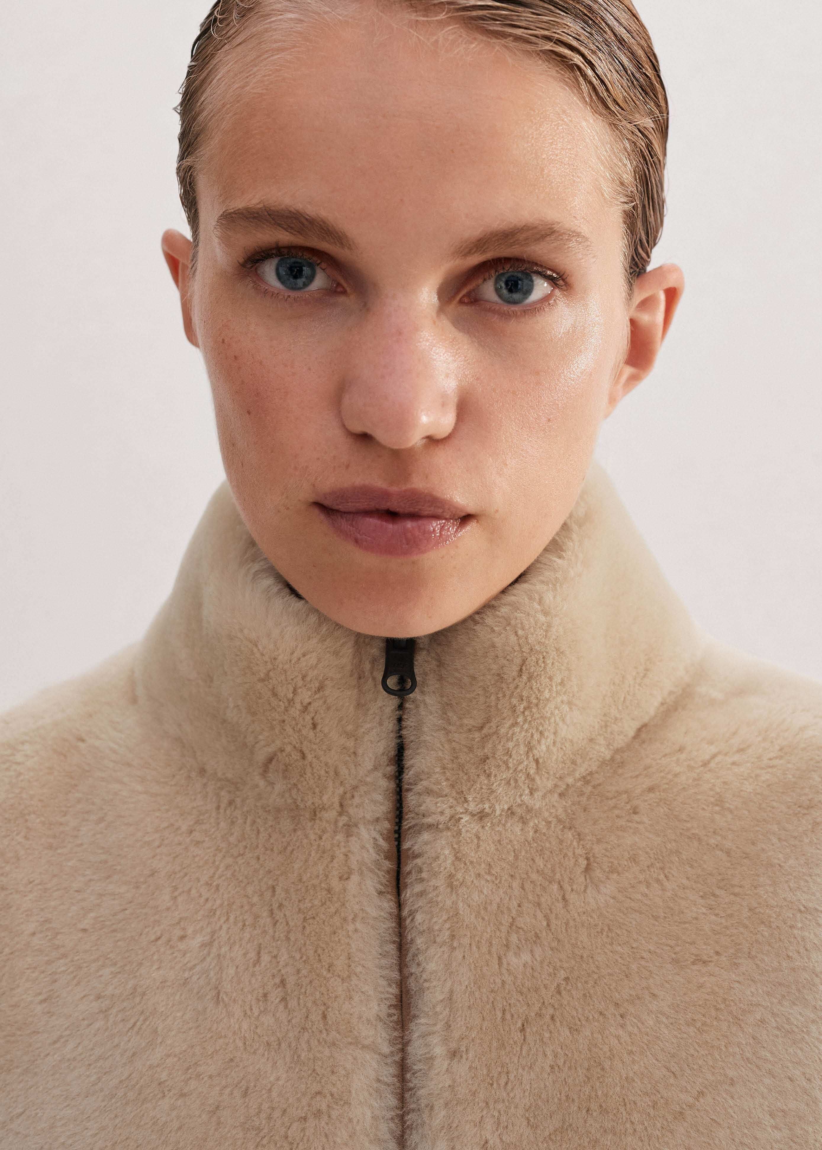 ME+EM Reversible Shearling Zip Vest | Cream | Image 4