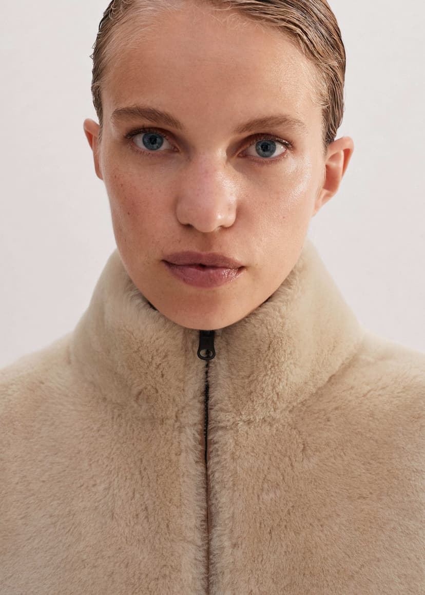 ME+EM Reversible Shearling Zip Vest | Cream | Image 4
