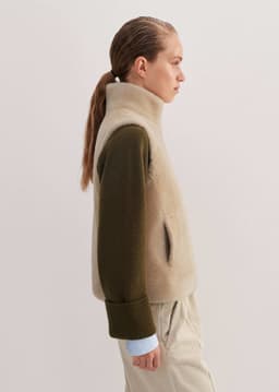ME+EM Reversible Shearling Zip Vest | Cream | Image 6