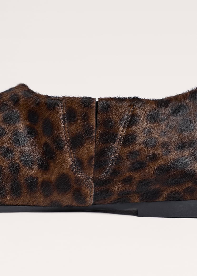 ME+EM Leopard Asymmetric Slipper | Dark Chocolate/Black | Image 6