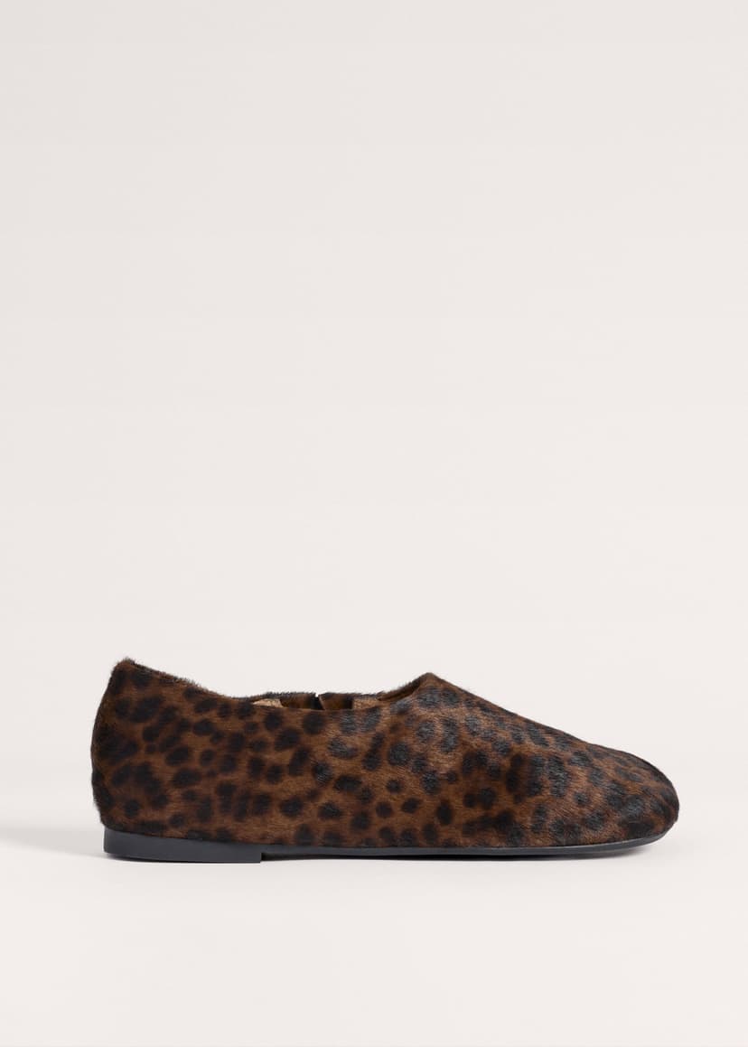ME+EM Leopard Asymmetric Slipper | Dark Chocolate/Black | Image 1