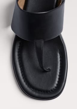 ME+EM Minimal Sandal | Black | Image 3