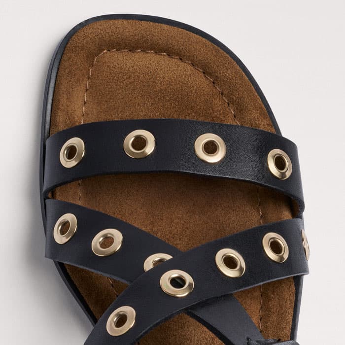 It's lined with suede for a smooth feel against the foot.