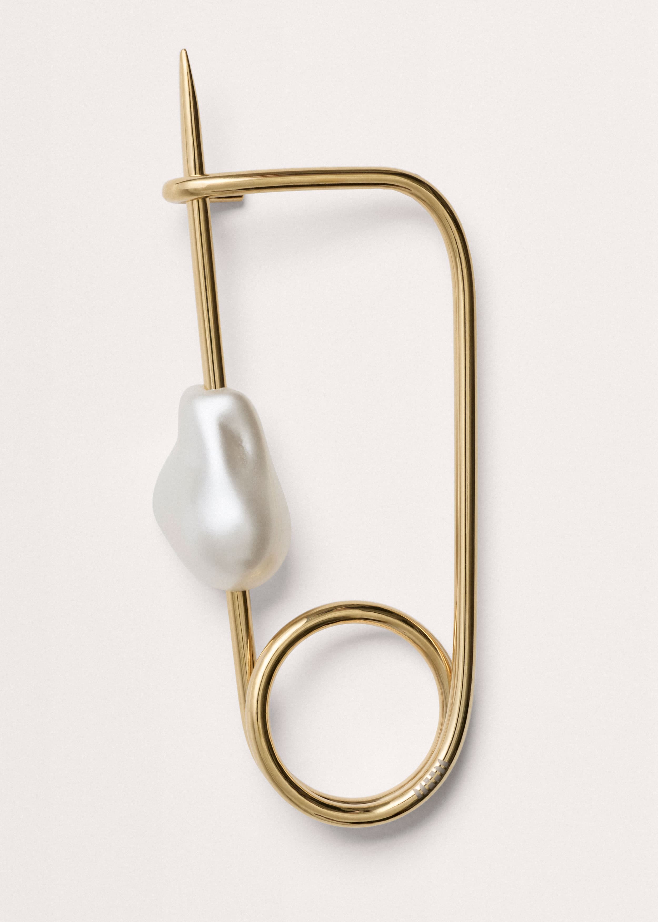 Pearl Pin Brooch